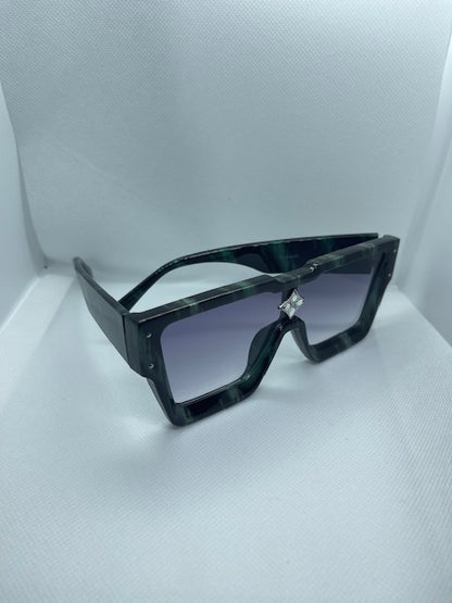 Cyclone Sunglasses 2 - White/Black Marble (Gold)
